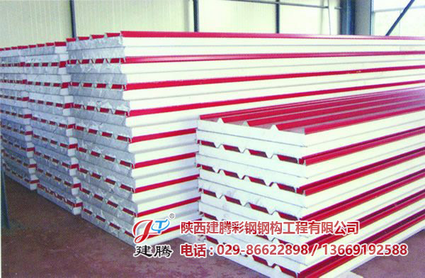 泡沫彩鋼夾芯板