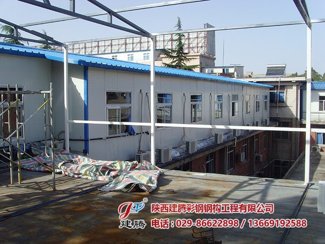 建材醫(yī)院手術(shù)室樓頂夾層